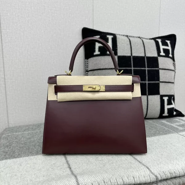 Hong Kong Hermes CK55 Rouge H Box Leather Kelly Sellier 28CM Gold Hardware