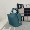 Hong Kong Hermes TC Leather Picotin 18CM W0 Vert Bosphore Gold Hardware