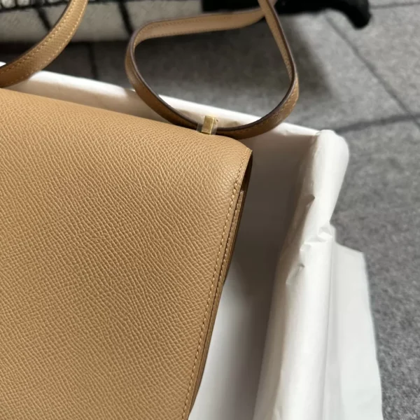 UK London Hermes Epsom Leather 0M Chai Constance 18CM Gold Hardware