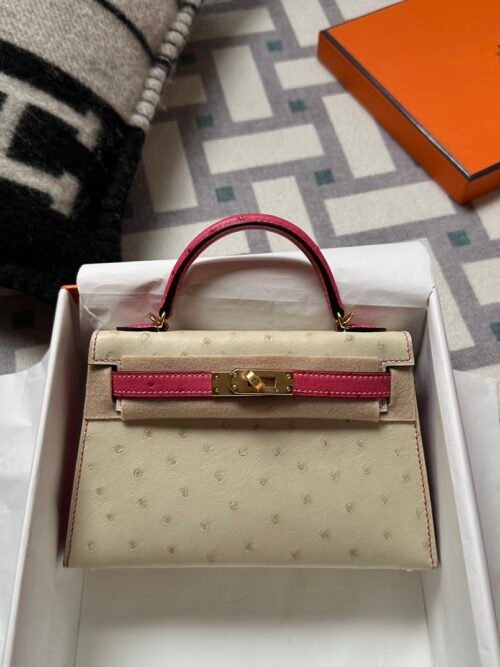 Special Order Hermes Parchemin / Rose Tyrien Ostrich Mini Kelly 19CM Gold Hardware