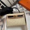Britain Hermes Ostrich Mini Kelly 19CM Parchemin / Black Gold Hardware
