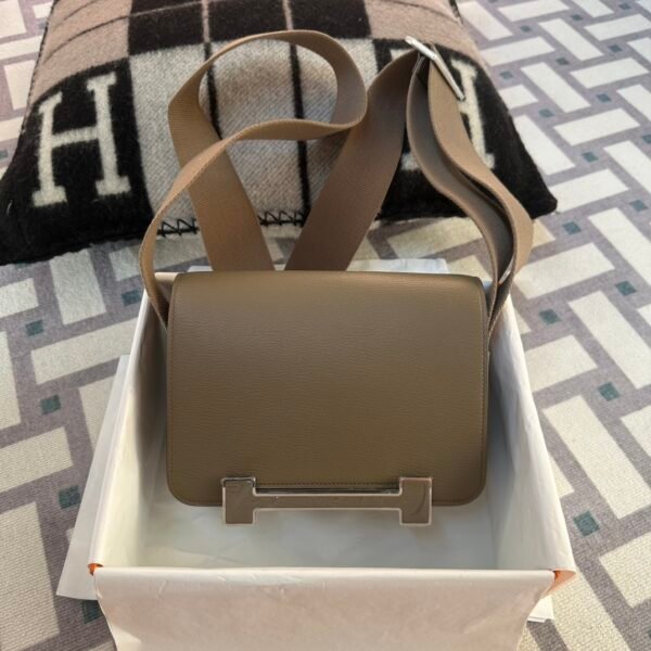 wsxc1715352238763_0-1 Canada Toronto Hermes 18 Etoupe Chevre Leather Geta 20CM Silver Hardware