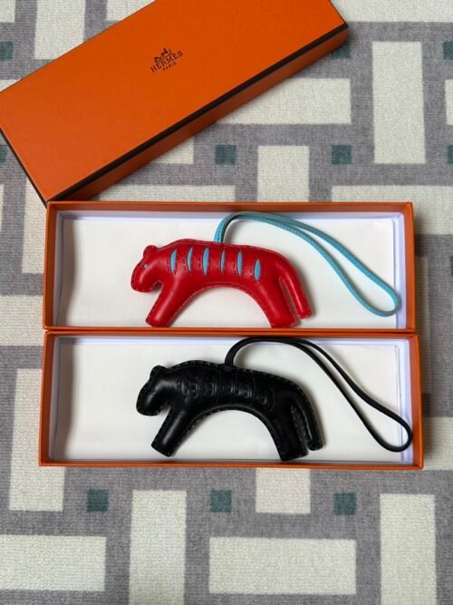 Hermes Tiger Bag Charm Q5 Rouge Casaque & 89 Noir Milo Lambskin