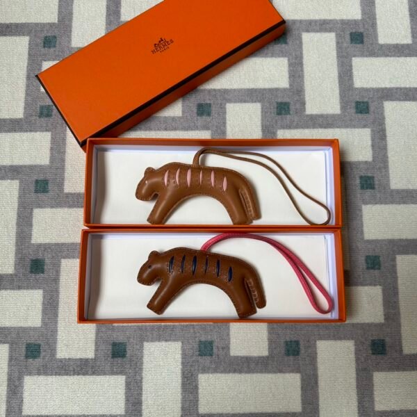 Multi-color Hermes Bag Tiger Hangings Pendants
