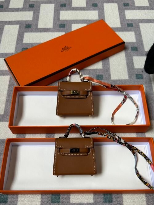Hermes Kelly Twilly Bag Charms 3G Alezan Tadelakt Leather Silver/Gold Hardware
