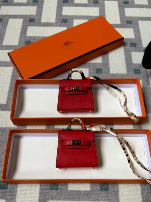 Hermes Kelly Twilly Bag Charms Tadelakt Leather Q5 Rouge Casaque Silver/Gold Hardware