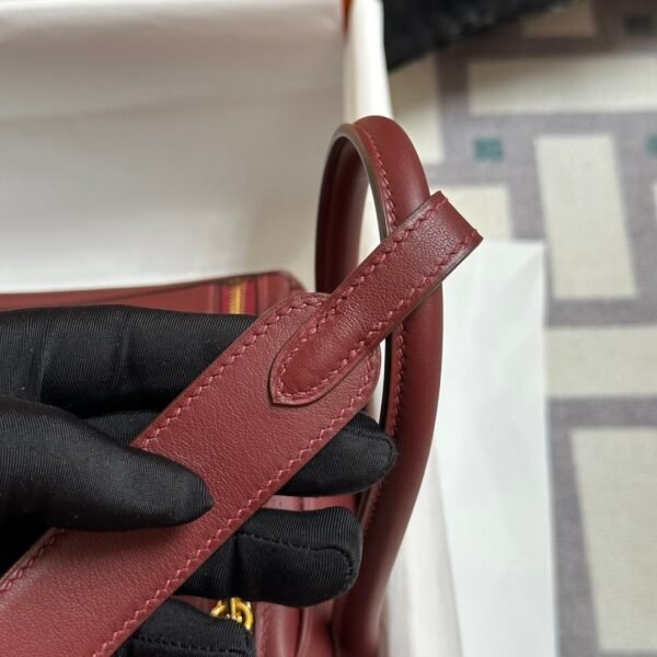wsxc1716217563989_3 UAE Dubai Hermes Lindy 26CM CK55 Rouge H Swift Leather Gold Hardware