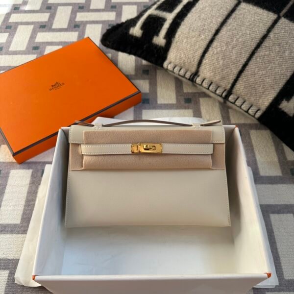 UAE Dubai Hermes Kelly Pochette 22CM CK10 Craie Swift Leather Gold Hardware