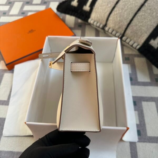 UAE Dubai Hermes Kelly Pochette 22CM CK10 Craie Swift Leather Gold Hardware