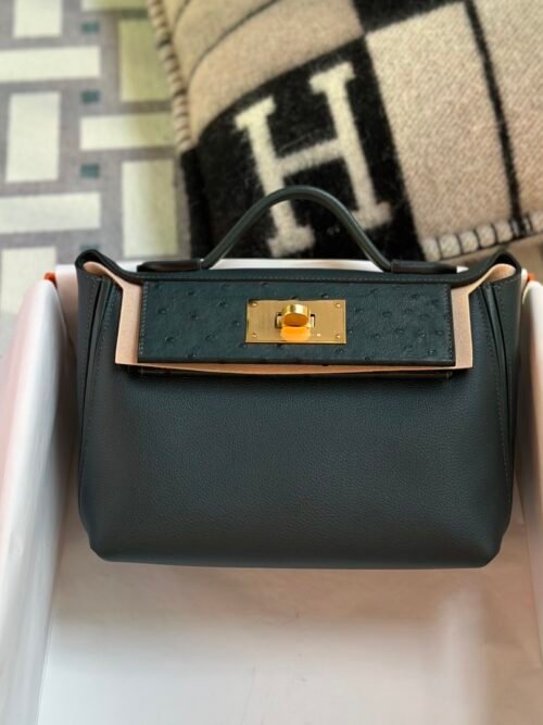 Kuwait Hermes Kelly 2424 Mini Touch Togo / Ostrich Leather 6O Vert Cypres Gold Hardware