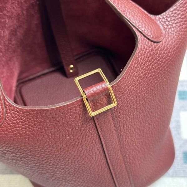 UAE Dubai Hermes Clemence Leather 55 Rouge H Picotin 18CM Gold Hardware
