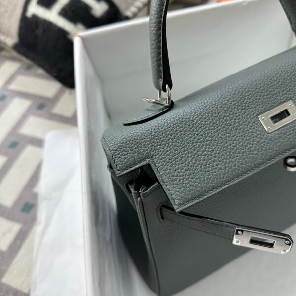Indonesia Jakarta Hermes Kelly 25CM Togo Leather CK63 Vert Amande Silver Hardware