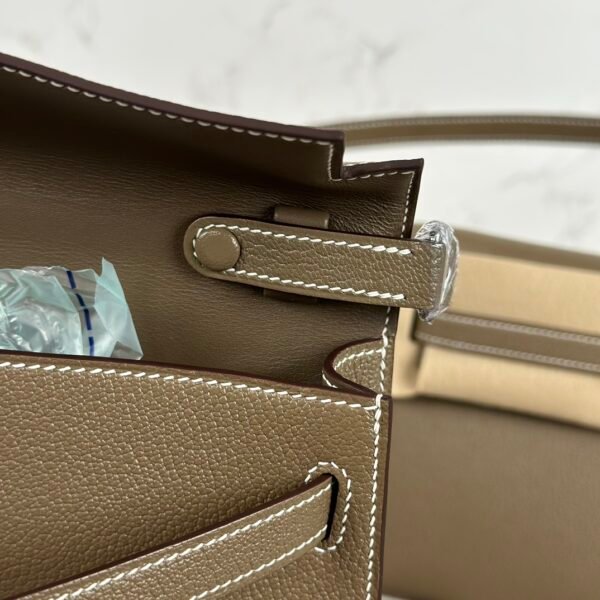 Hong Kong Hermes Kelly Elan 27CM Chevre Leather CK18 Etoupe Silver Hardware