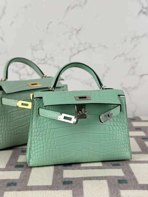 Hermes Matte Alligator Crocodile Mini Kelly 19CM 6U Vert D’eau Silver Hardware