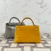 wsxc1723040842645_2 Australia Sydney Hermes Mini Kelly 19CM Shiny Alligator Crocodile 9D Jaune Amber Gold Hardware