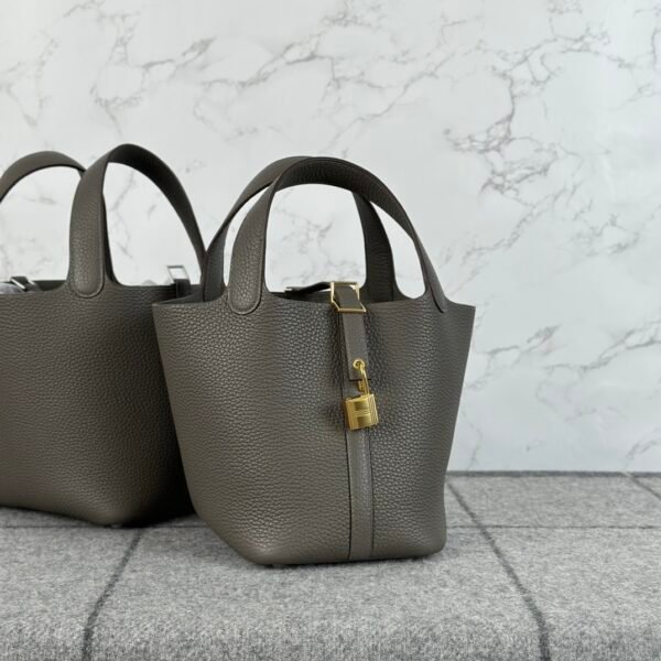 wsxc1723734963077_0 Canada Toronto Hermes Picotin 18CM Clemence Leather 8F Etain Gold Hardware