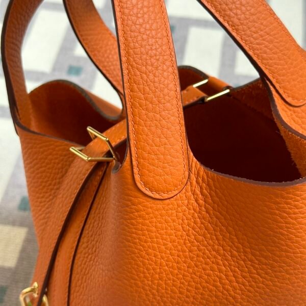 wsxc1723913261426_2 UK London Hermes Picotin 18CM CC93 Orange Clemence Leather Gold Hardware