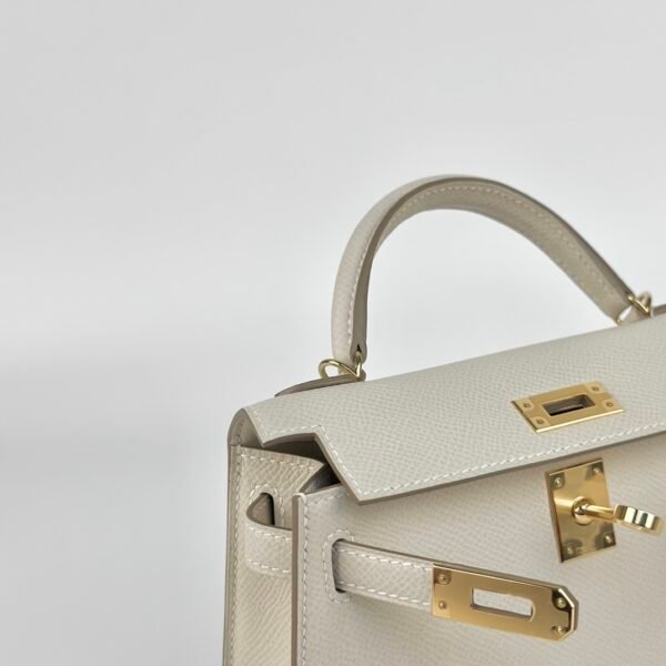 Qatar Doha Hermes Mini Kelly 19CM CC10 Craie Epsom Leather Gold Hardware