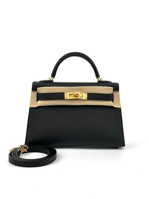 Saudi Arabia Riyadh Hermes Epsom Leather CC89 Noir Mini Kelly 19CM Gold Hardware