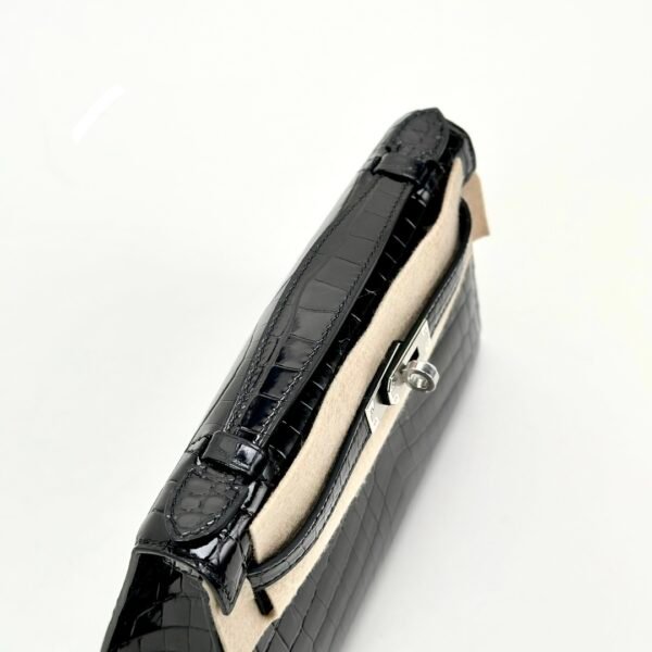 UAE Dubai Hermes Kelly Pochette 22CM Shiny Niloticus Crocodile CK89 Noir Silver Hardware