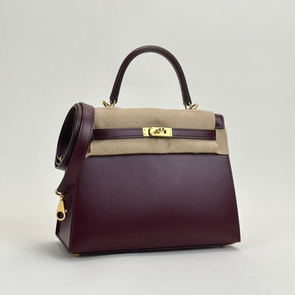 UAE Dubai Hermes Kelly Sellier 28CM Box Leather CC57 Bordeaux Gold Hardware