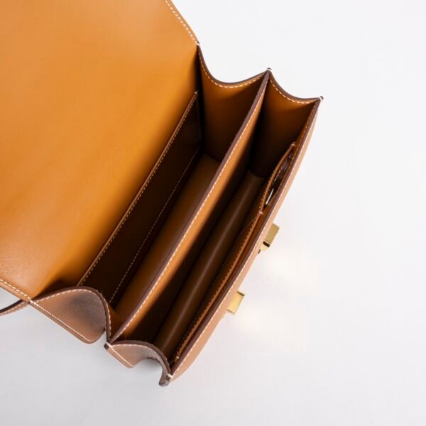UK London CC37 Gold Epsom Leather Constance 18CM Gold Hardware