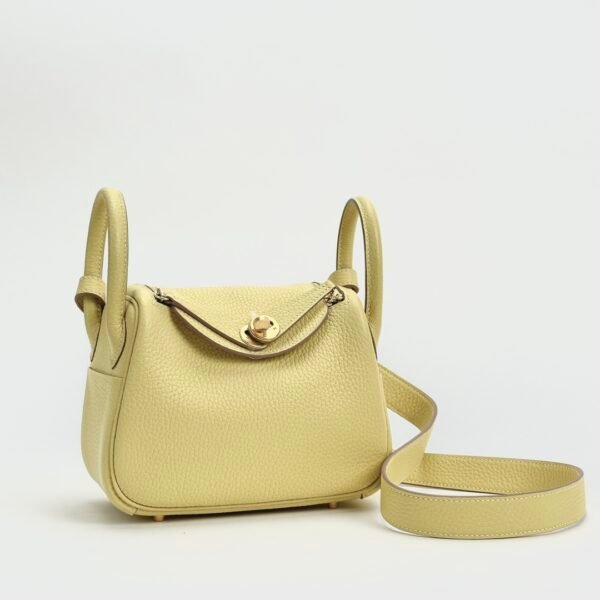 Hong Kong Mini Lindy 19CM Clemence Leather 1Z Jaune Poussin Gold Hardware
