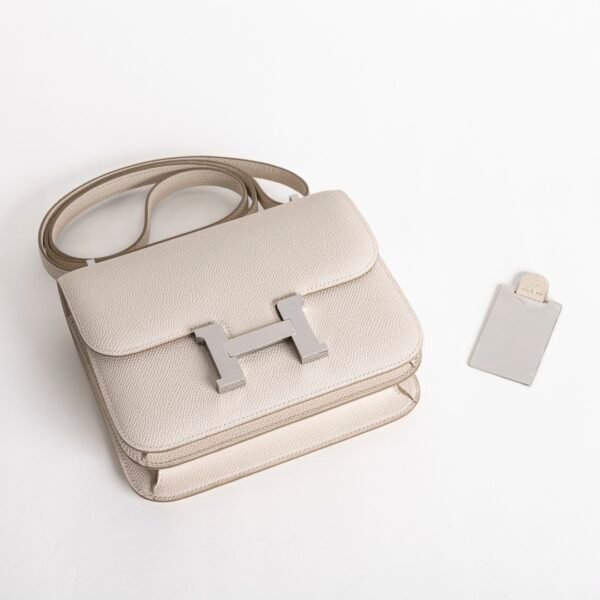 UK London CK10 Craie Epsom Leather Constance 18CM With Mirror Silver Hardware
