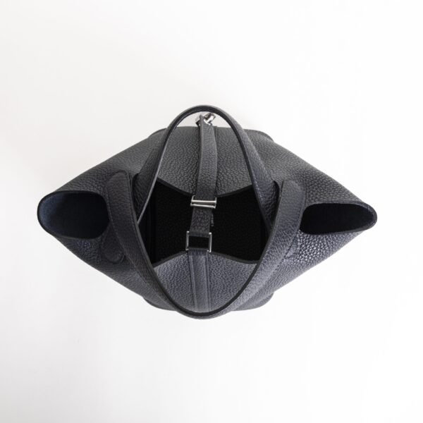 Hermes Women’s Bag Clemence Leather 2Z Blue Nuit Picotin Lock 18CM Silver Hardware